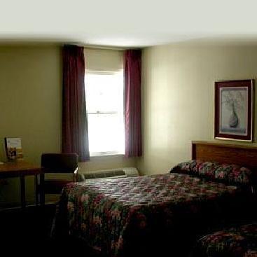 Kentucky Cardinal Inn Elizabethtown Room photo
